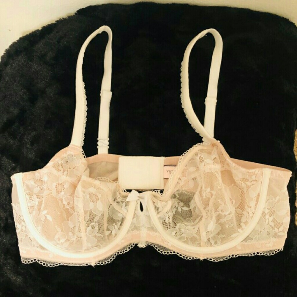 Victoria Secret Body by Victoria Unlined Demi 40C